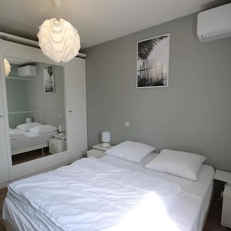 Le Clos De Socorro: Seaside Getaway With Pool * Portiragnes